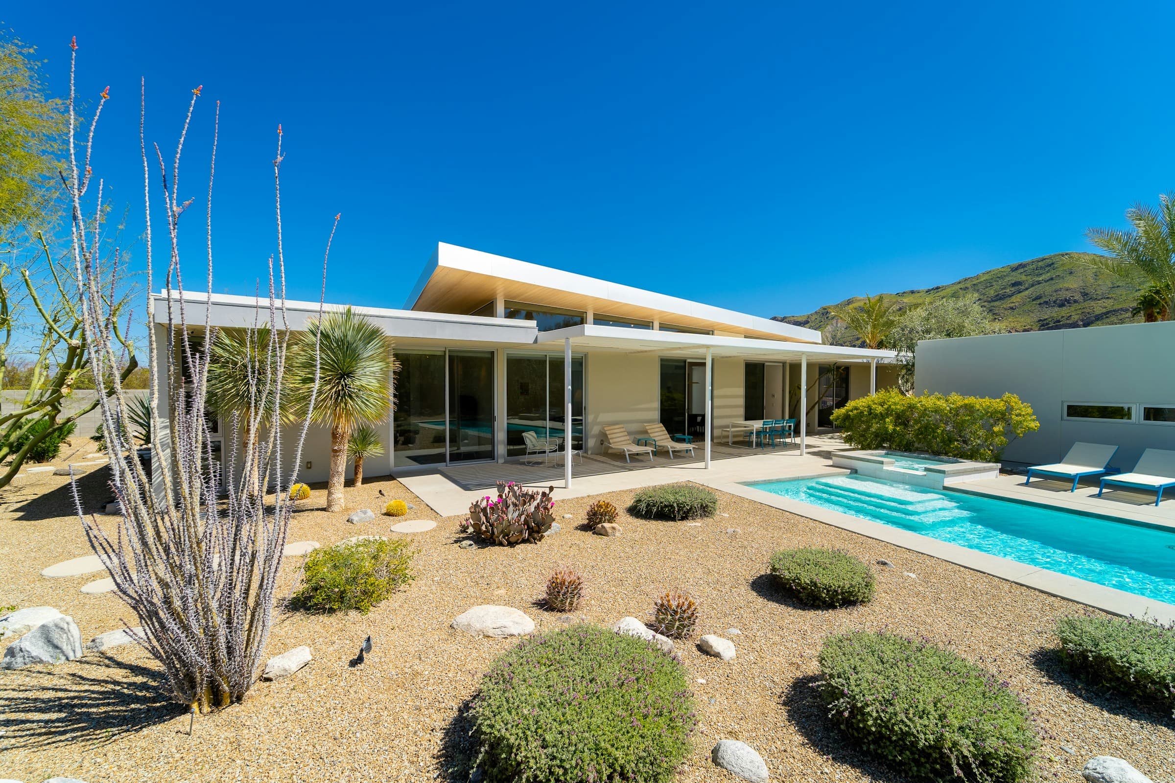 A vetted Primitive Power home upgrade — modern Arizona desert home with pool